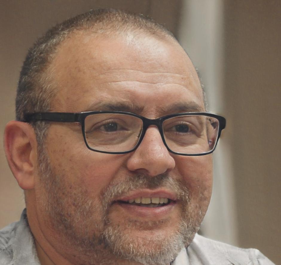 Ritratto di Valerio Montefusco, coordinatore didattico di quorivensae